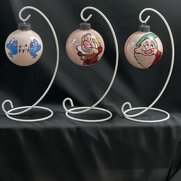 The Adventures Of Snow White & The Seven Dwarfs - Picture 4 of 5